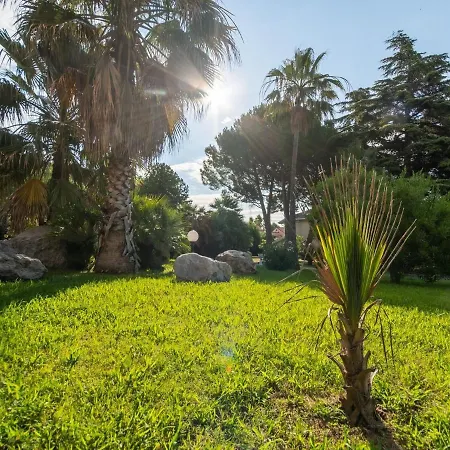 Stunning In With Beach Nearby * Loano