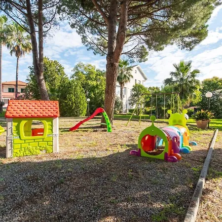 Stunning In With Beach Nearby * Loano